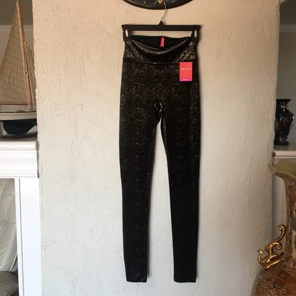 Spanx Velvet Shine Leggings - Picture 4 of 13